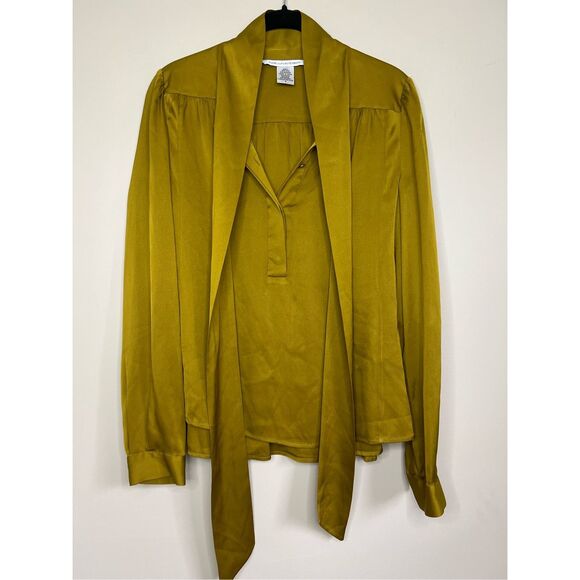 Diane Von Furstenberg Trelodie Tie Silk Blouse - Picture 2 of 7